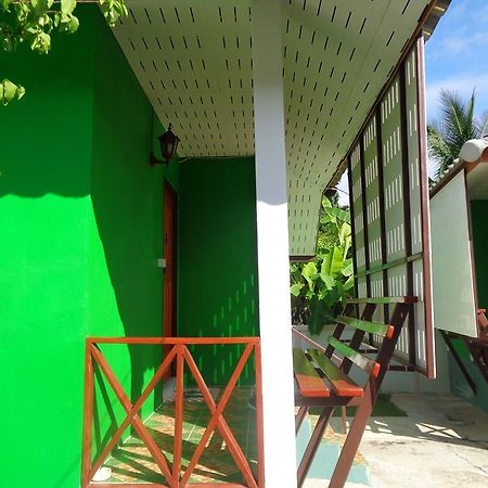 Sarm Mork Guest House Мехонгсон Екстер'єр фото