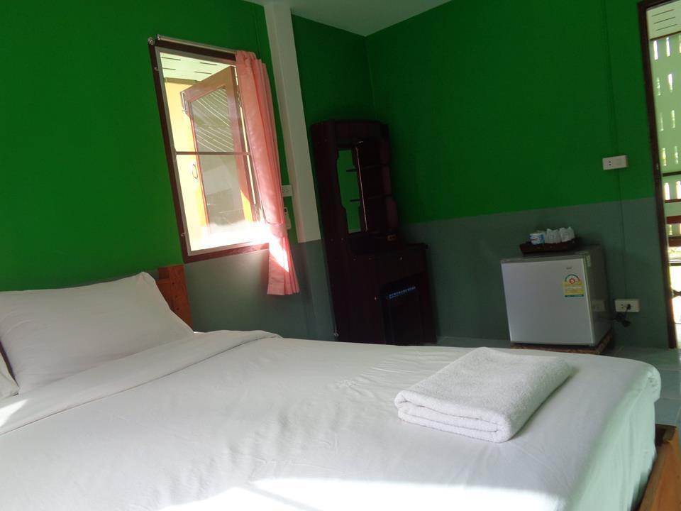 Sarm Mork Guest House Мехонгсон Екстер'єр фото